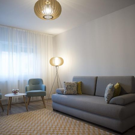 Smp Apartment 2 Timisoara Luaran gambar