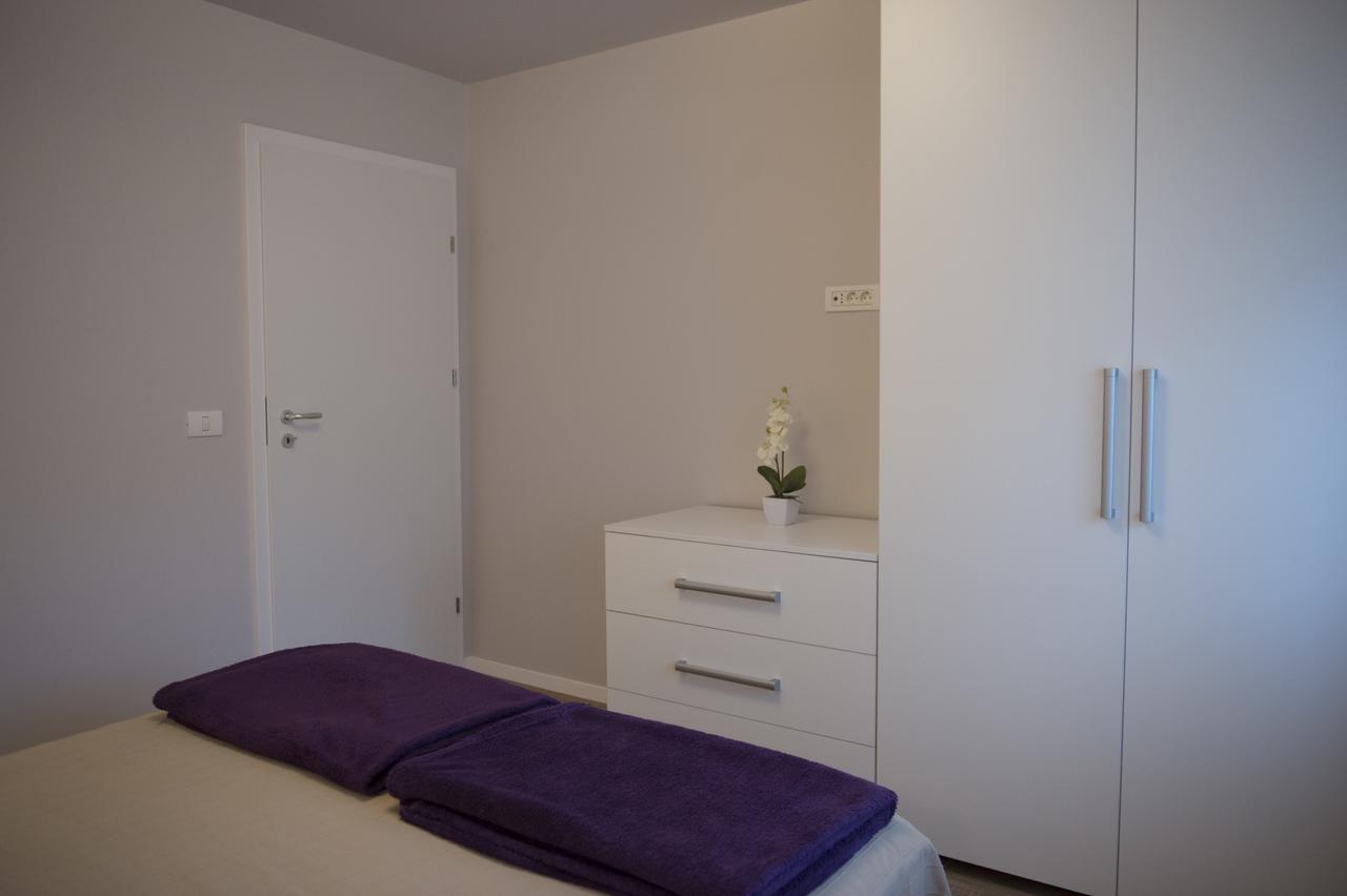 Smp Apartment 2 Timisoara Luaran gambar